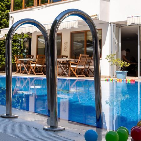 Cunda Giritlioglu Otel Adult Only Ayvalı Exterior foto