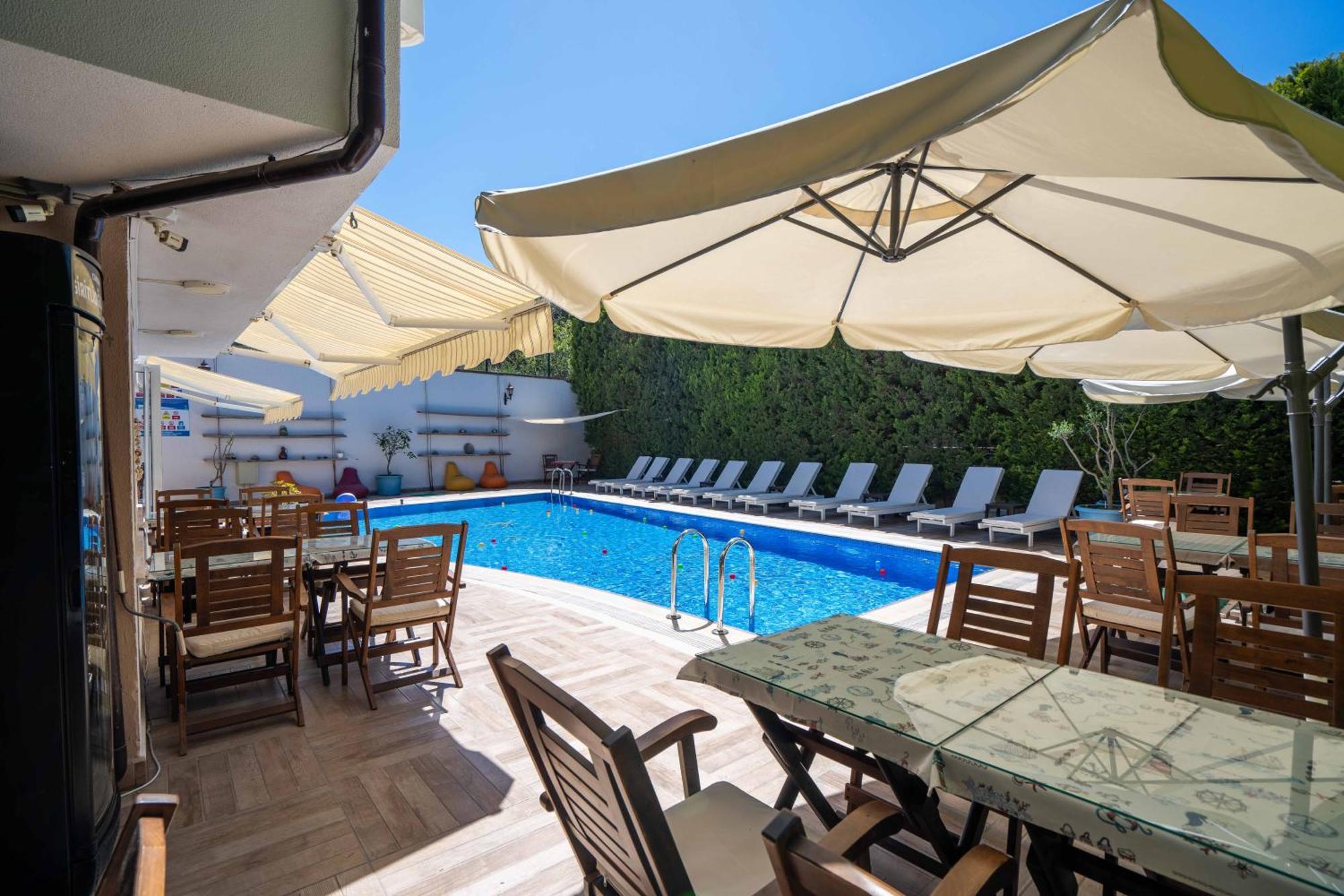 Cunda Giritlioglu Otel Adult Only Ayvalı Exterior foto